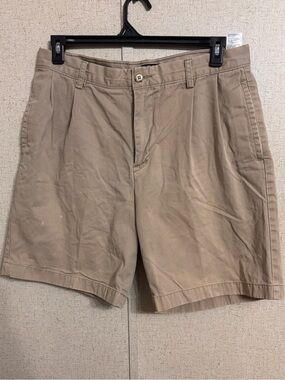 Nautica Men's Tan Flat-Front Casual Shorts